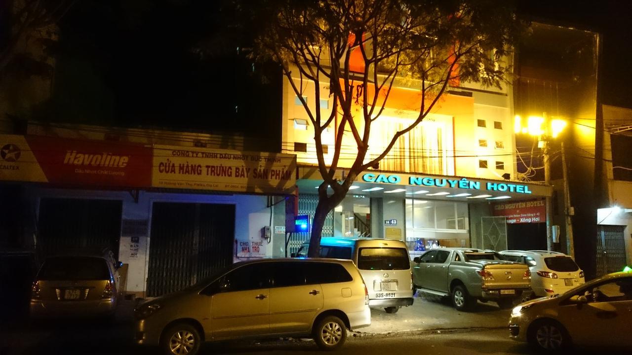 Cao Nguyen Hotel Плейку Экстерьер фото