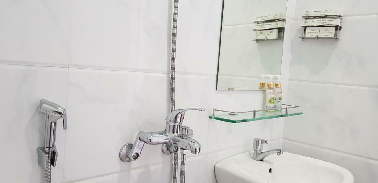 Cao Nguyen Hotel Плейку Экстерьер фото