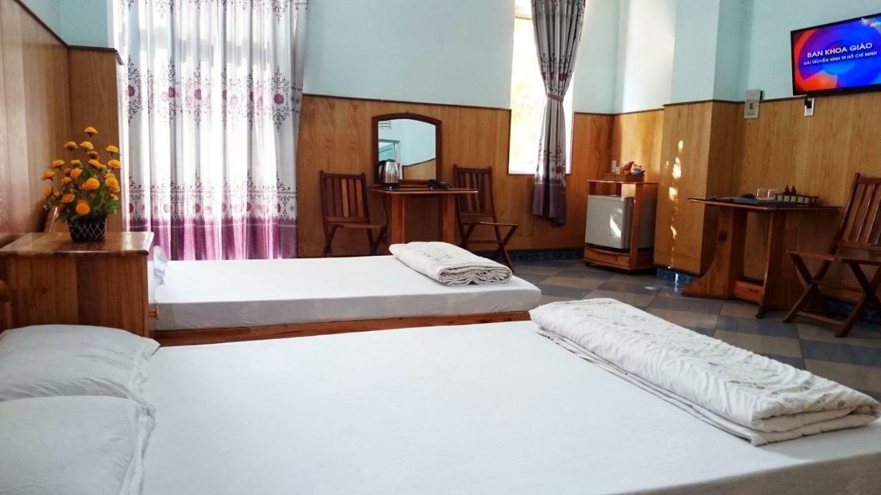 Cao Nguyen Hotel Плейку Экстерьер фото